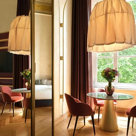 Hotel Urbana, A Tribute Portfolio Rome