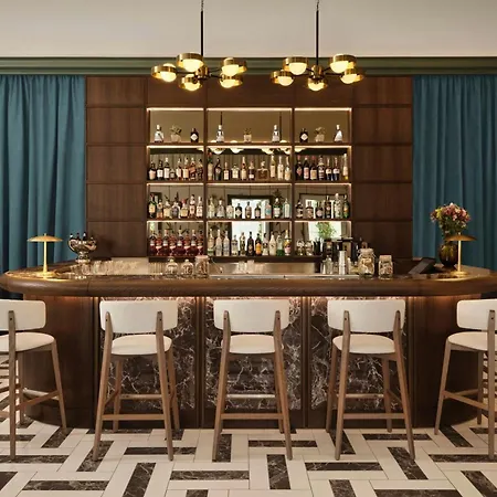 Urbana, A Tribute Portfolio Hotel Rome